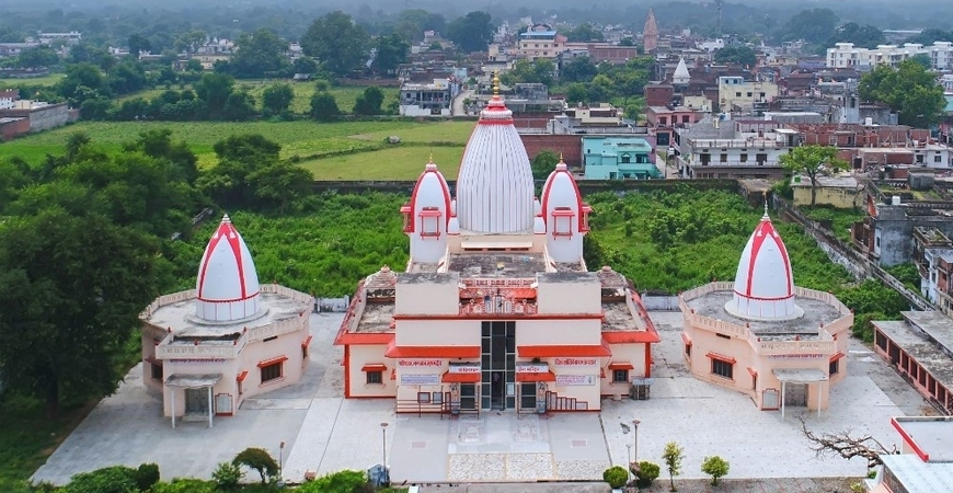 enchanting-ghats-of-ayodhya