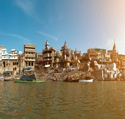 sacred-places-manikarnika-ghat:-where-life-meets-death