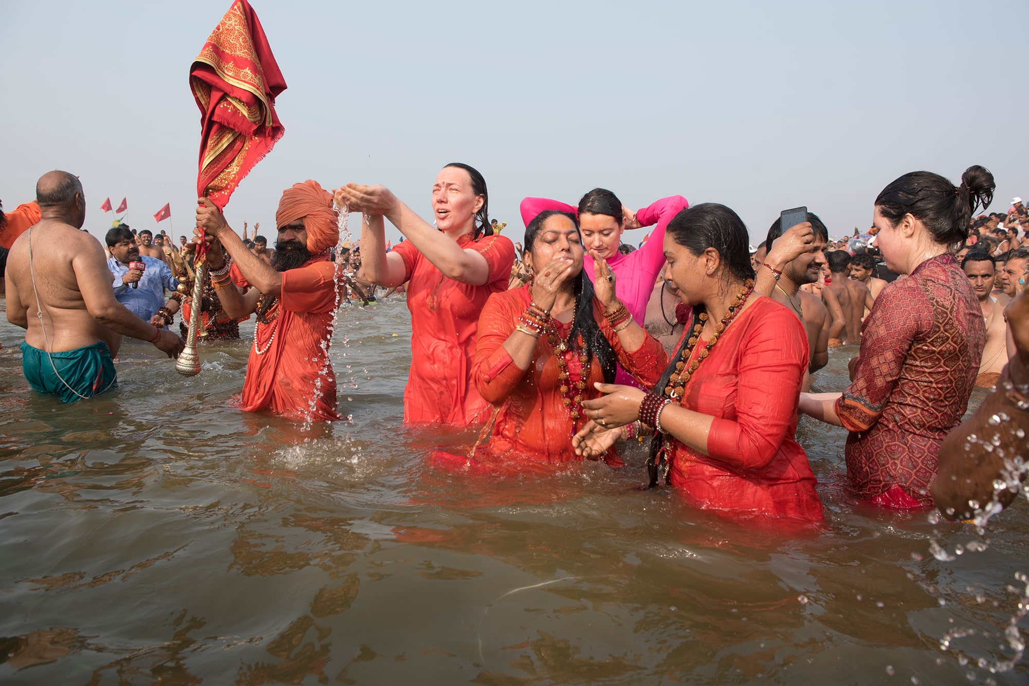 soil-2-soul-journey-maha-kumbh-mela-2025-women-special-prayagraj-3n